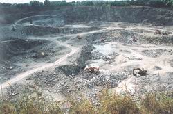 khoang san 1a.jpg